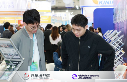 【Touch Taiwan 現場直擊】N326 攤位親眼見證:打破廠牌壁壘,邁向數位骨幹!